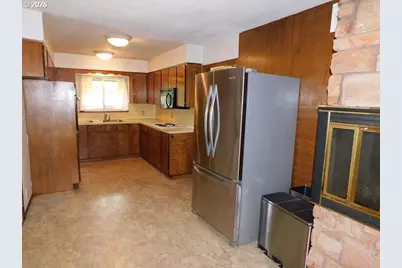 19512 Biggs Rd, Vernonia, OR 97064 - Photo 12