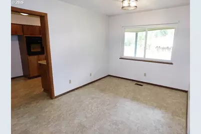 19512 Biggs Rd, Vernonia, OR 97064 - Photo 8