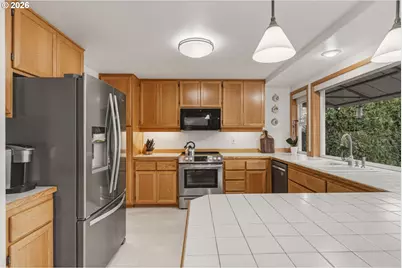 420 Lynnbrook Dr, Eugene, OR 97404 - Photo 14