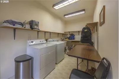 3190 NE Union Ave, Lincoln City, OR 97367 - Photo 36