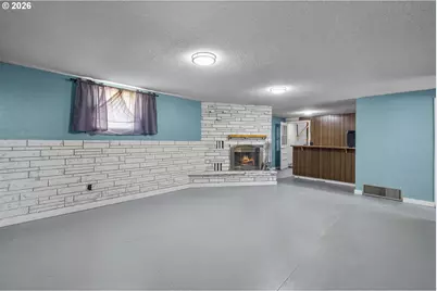 4308 NE Collins Dr, Madras, OR 97741 - Photo 16