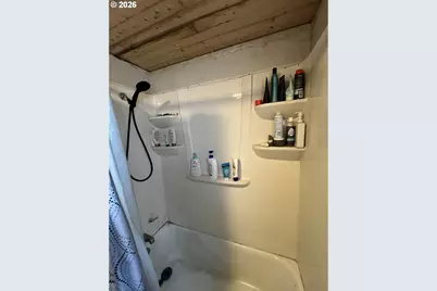 262 N Marple St, Coos Bay, OR 97420 - Photo 10