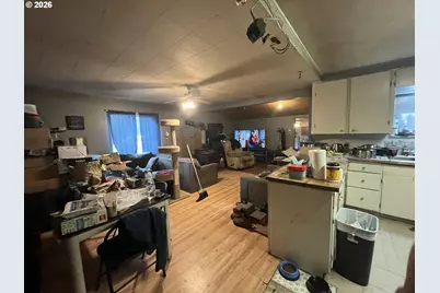 262 N Marple St, Coos Bay, OR 97420 - Photo 20