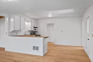 262 N Marple St, Coos Bay, OR 97420 - Photo 8