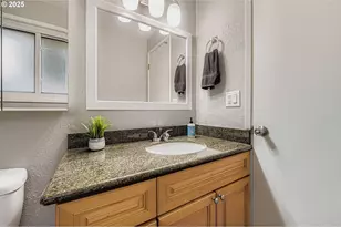 1833 NE 157th Ave, Portland, OR 97230 - Photo 18