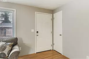 1833 NE 157th Ave, Portland, OR 97230 - Photo 4