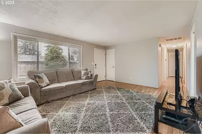 1833 NE 157th Ave, Portland, OR 97230 - Photo 6