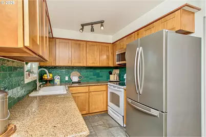 7507 SE 69th Ave, Portland, OR 97206 - Photo 10