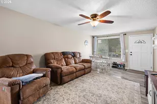 4879 N 13th Ave, Keizer, OR 97303 - Photo 4