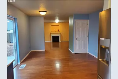 6011 NE Mason St, Portland, OR 97218 - Photo 8
