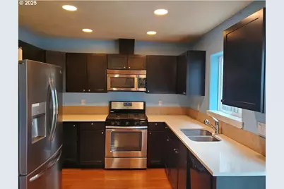 6011 NE Mason St, Portland, OR 97218 - Photo 4