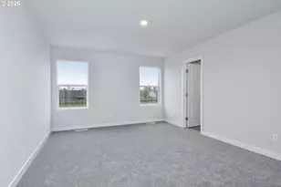 1393 Owl Ave, Woodburn, OR 97071 - Photo 12