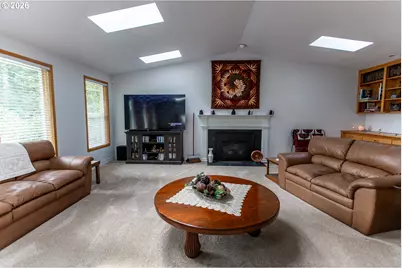 231 Talemena Dr, Cottage Grove, OR 97424 - Photo 8