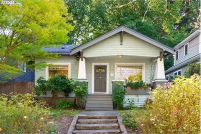 404 S Dakota St, Portland, OR 97239 - Photo 1