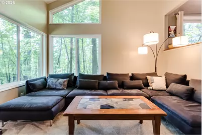 1695 Cameo Dr, Eugene, OR 97405 - Photo 18