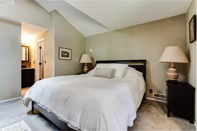 1695 Cameo Dr, Eugene, OR 97405 - Photo 30