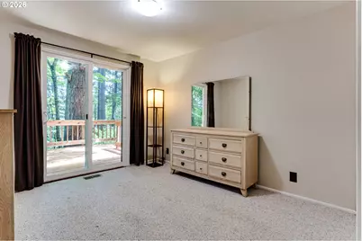 1695 Cameo Dr, Eugene, OR 97405 - Photo 32