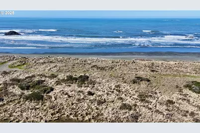 Old Coast Rd, Gold Beach, OR 97444 - Photo 8