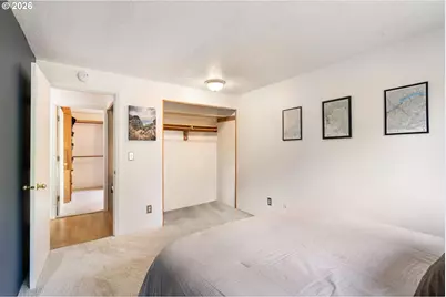 6281 N Bank St, Portland, OR 97203 - Photo 32