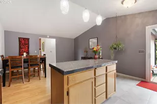 6281 N Bank St, Portland, OR 97203 - Photo 16