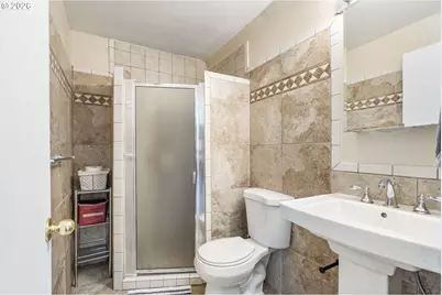 6281 N Bank St, Portland, OR 97203 - Photo 24