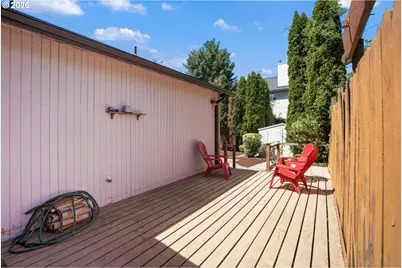 6281 N Bank St, Portland, OR 97203 - Photo 40