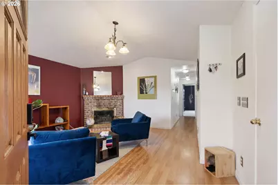 6281 N Bank St, Portland, OR 97203 - Photo 6
