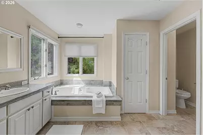 13202 Rogers Rd, Lake Oswego, OR 97035 - Photo 26