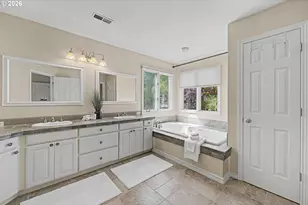 13202 Rogers Rd, Lake Oswego, OR 97035 - Photo 24