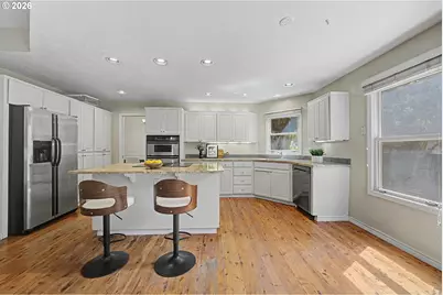 13202 Rogers Rd, Lake Oswego, OR 97035 - Photo 12