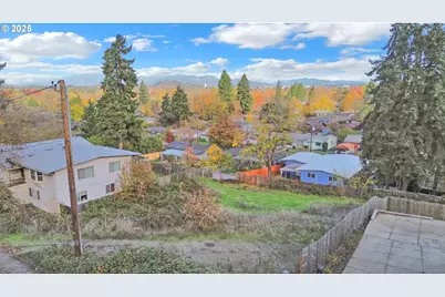 2279 City View St, Eugene, OR 97401 - Photo 4