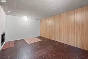 12342 NE Knott St, Portland, OR 97230 - Photo 28