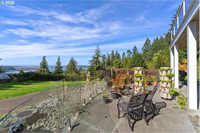 93862 McClurg Ln, North Bend, OR 97459 - Photo 28