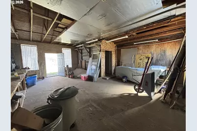 107 W 2nd St, Wallowa, OR 97885 - Photo 20