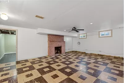 608 12th St, Washougal, WA 98671 - Photo 16