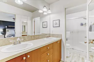 8011 SE Sporri Ln, Milwaukie, OR 97267 - Photo 16