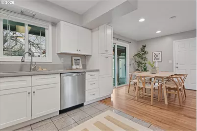 1025 SE 169th Ave, Portland, OR 97233 - Photo 12