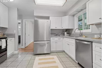 1025 SE 169th Ave, Portland, OR 97233 - Photo 10