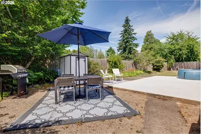 1563 NE Village Squire Ct, Gresham, OR 97030 - Photo 38