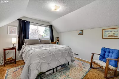 1563 NE Village Squire Ct, Gresham, OR 97030 - Photo 32