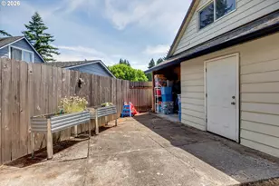 1563 NE Village Squire Ct, Gresham, OR 97030 - Photo 46