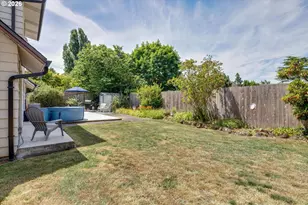 1563 NE Village Squire Ct, Gresham, OR 97030 - Photo 48