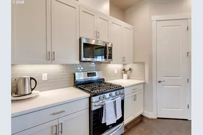 11733 SW Barcelona St, Wilsonville, OR 97070 - Photo 12