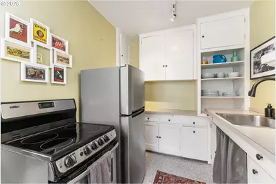 507 NW 22nd Ave #301, Portland, OR 97210 - Photo 14