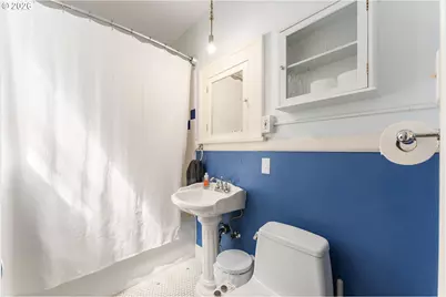 507 NW 22nd Ave #301, Portland, OR 97210 - Photo 18