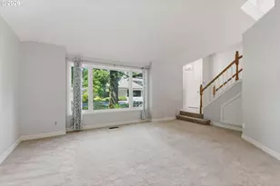 5760 Meridian Ct, Lake Oswego, OR 97035 - Photo 4