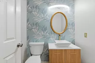 5760 Meridian Ct, Lake Oswego, OR 97035 - Photo 20