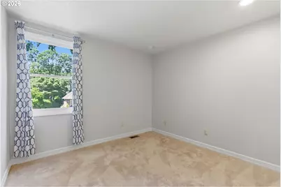 5760 Meridian Ct, Lake Oswego, OR 97035 - Photo 30