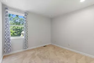 5760 Meridian Ct, Lake Oswego, OR 97035 - Photo 30
