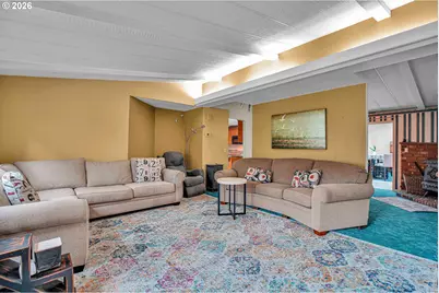 11798 NE Carl Rd, Woodburn, OR 97071 - Photo 8